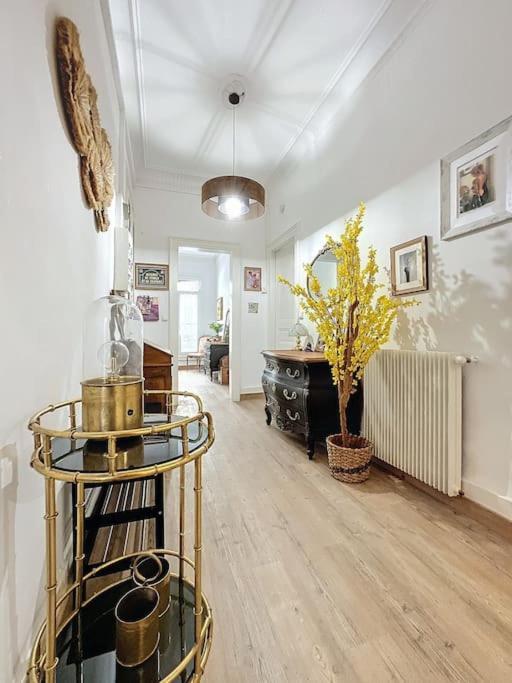 Apartamento Nouveau - 100m2 Avec Terrasse A 1 Min De La Place De La Comedie *